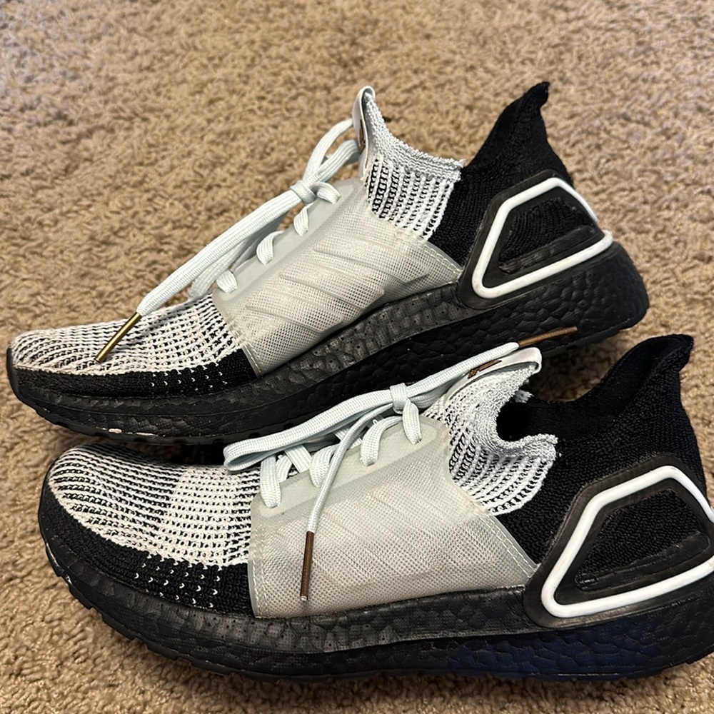 Adidas Boost - Picture 5 of 8